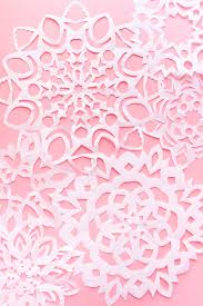 Perfect giant snowflake templates for themed parties or holiday decor! Giant Paper Snowflakes