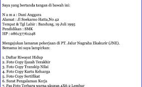 Surat lamaran merupakan surat permohonan yang dibuat oleh para pelamar pekerjaan atau pencari kerja, kemudian dikirimkan terhadap suatu. Contoh Surat Lamaran Kerja Kurir Jt Berbagai Contoh