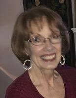 Hounds' golfers third in match