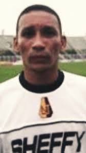 ⚽🥅🚆Henry "Ferry" Zambrano fue muy importante en la conquista del primer  título del Club Deportes Tolima SA y dejó huella en la historia del club.  ¡Un verdadero ícono del fútbol colombiano!" ...