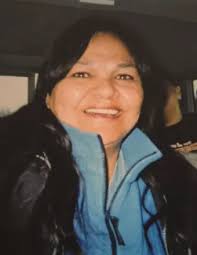 Debbie Bear's Instagram, Twitter & Facebook