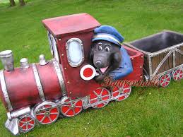 Spießspielzeug, aktive spiele und ballplätze. Maulwurf Lokomotive Deko Eisenbahn Gartenfigur Kaufen Bei Helga Freier