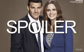 The eleventh season features six actors who receive star billing. Bones Saison 11 Premieres Images Et 5 Infos Sur Le Retour De Booth Et Brennan Purebreak