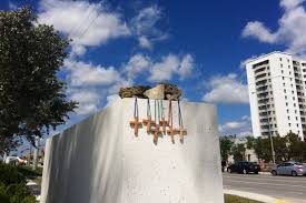 A bridge that collapsed at florida international university was installed just days before the fatal accident. Florida Bridge Collapse Seconds Separated Those Who Lived And Died