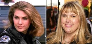 İlk görevi ilk olarak zed adında bir karakter ortaya çıktı ve daha sonra film döngüsünün favori kahramanlarından biri haline geldi. Polis Akademisi Oyuncularinin Son Halleri Foto Galerisi