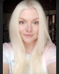 AJ's Wicked Salon & Spa