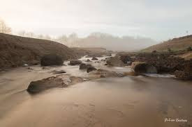 L Eau Lisse Et Soyeuse Rochers Lacducebron Deuxsevres Poselongue Eau Pose Longue Rochers