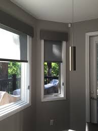A valance is a short curtain that you can hang alone to cover part of a window, or hang over another piece of you can easily sew your own valance with some basic sewing materials and a little sewing. Pin On Zavjese1