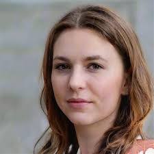 Wendy Bridges's Instagram, Twitter & Facebook