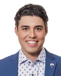 Steve Lemire's Instagram, Twitter & Facebook