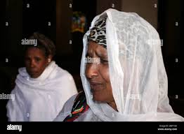 Ethiopian woman addis ababa immagini e fotografie stock ad alta risoluzione 