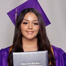 Fundraiser by Hannah Herrera : First generation college student.