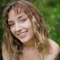 Kiana Caban's Instagram, Twitter & Facebook