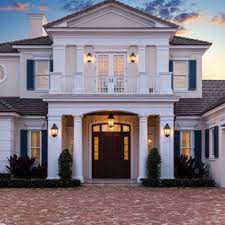The average american homeowner spends $4,776 on an interior design project inside their home. 75 Beautiful Traditional Exterior Home Pictures Ideas July 2021 Houzz