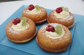 Baba Au Rhum Avec Thermomix Recette Facile Et Simple Recette Thermomix Dessert Recette Dessert Baba Au Rhum