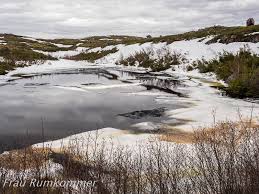 If you're lucky you may get decent weather and make it. Labrador Coastal Drive Herumkommer Und Frau Rumkommer
