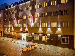Hotel prague inn is situated 0.9 km from the historic charles bridge and features a bar and a shared lounge. Cloister Inn Hotel Prague Best Price Guarantee Mobile Bookings Live Chat
