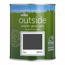 Paints are applied to black and white charts using a special blade. 25 Inspiring Exterior House Paint Color Ideas Exterior Gloss Paint For Wood