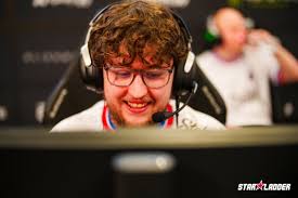 ZywOo é o primeiro jogador a ser eleito quatro vezes o melhor do mundo