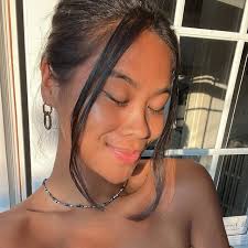 Camille Lee✨ (@caaleesee) • Instagram photos and videos