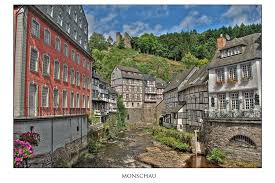 Hier wird die wohnkultur der damaligen zeit. Monschau Rotes Haus Foto Bild Bearbeitungs Techniken Pseudo Hdr Pseudo Hdri Bilder Auf Fotocommunity