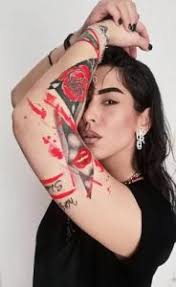 Η τέχνη εκφράζεται στο nelydaily της Σερραίας Ν. Τσιακυρίδου