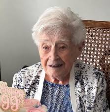 Edna MacMillan Obituary