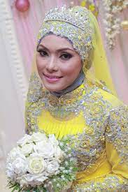 Malay Dress Wedding By Adib Hasbullah Via 500px Wedding Dress Inspiration Yellow Wedding Dress Elegant Wedding Gowns