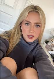 Joanne Deegan's Instagram, Twitter & Facebook