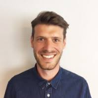 100+ perfiles de «Schmook»