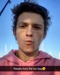 Tom holland e zendaya coppia sul set e nella vita. Pin Su I Was Busy Thinking Bout Boys