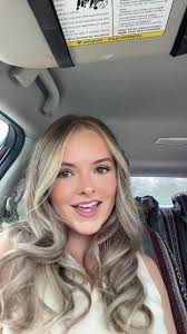 Can i get a kiss… 🌹 #newhair #hairtransformation #canigetakiss