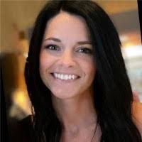 Veronica Ellis's Instagram, Twitter & Facebook