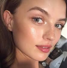 ISO make up artist for June 2026 Cannon beach area. Specifically someone  that can do a more natural look like pictured. The standard thick black  liner + false lash look looks very