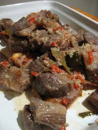 Morsels And Musings Carne Vinha D Alhos Portuguese Recipes Recipes Pickle Pork Recipe