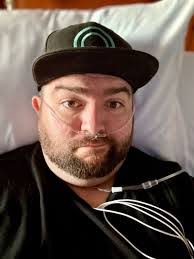 Sandy Buck's Instagram, Twitter & Facebook