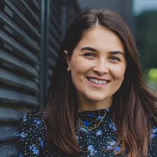 theatr.cymru #IeIeIe @TheatrGenCymru