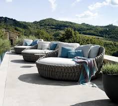 Tosca Daybed Melbourne Sydney Brisbane Cosh Living Outdoor Daybed Outdoor Beds Garden Day Bed