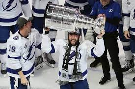 Tyler johnson (ast) ishockeyspelare (sv); Lpiajc6pfyh22m