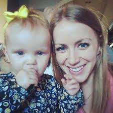 Jennifer Barmore's Instagram, Twitter & Facebook