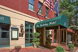 Choice hotels offers 2 pet friendly hotels near charlottesville, virginia. 12 Best Pet Friendly Hotels In Richmond Va Planetware
