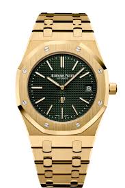 Travis scott shows off $1,000,000 usd watch from jacob the jeweler: Travis Scott And Every Other Celebrity Wore This Watch This Week