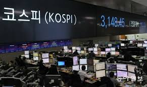 오는 3월 종료되는 공매도 금지 조치의 연장 여부를 검토하고 있는 금융 당국 관계자는 최근 개인 주식 투자자들의 발언권이 커진 현상을 이렇게 금융 당국은 당초 공매도 금지 조치를 해제할 방침이었다. ë‹¨ë… Imf ì •ë¶€ì— ê³µë§¤ë„ ê¸ˆì§€ì—°ìž¥ ìš°ë ¤ í'œëª… ë‰´ìŠ¤ ë™ì•„ë‹·ì»´