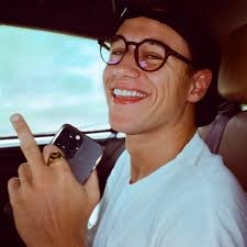 million dollar smile baaabeyyy