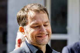 Ranný brífing: Pre OĽaNO je jeden minister viac ako štyria a väčšina v  parlamente