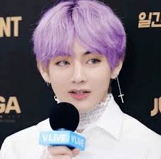 Jungkook cute and handsome picture. All About Bts V Kim Taehyung Facts Childhood Family Fashion And More Korebu Com En