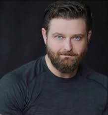 Ashley Garst's Instagram, Twitter & Facebook