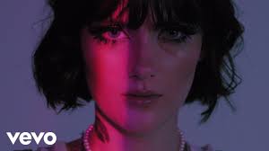 EMELINE - cinderella's dead (Visualizer) - YouTube