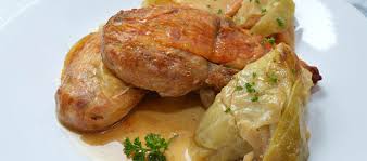 Pintade Au Chou Une Bonne Recette Pour L Automne Ou L Hiver Un Bon Plat Revigorant Recette Recette Bon Plat Pintade Au Chou