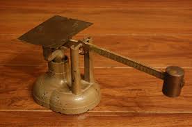 Vintage Fairbanks Postal Scale 1959 10 Oz Post Office Scale Etsy Postal Scale Thrift Store Diy Projects Thrift Store Art